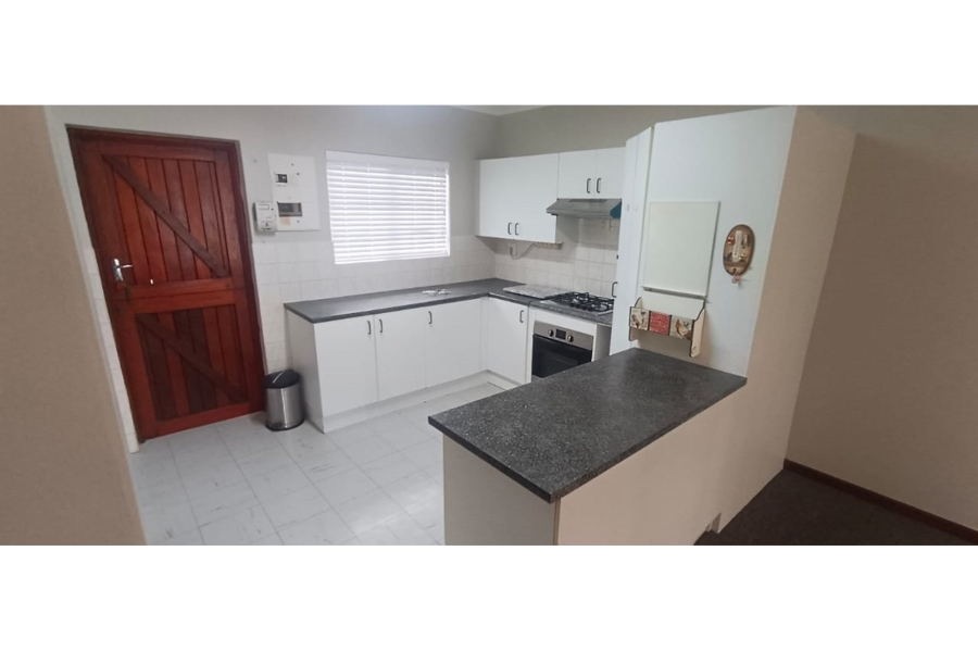 To Let 2 Bedroom Property for Rent in Gonubie Eastern Cape